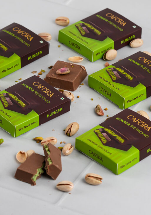 CAFÓRA Kunafa Pistachio Premium Chocolate