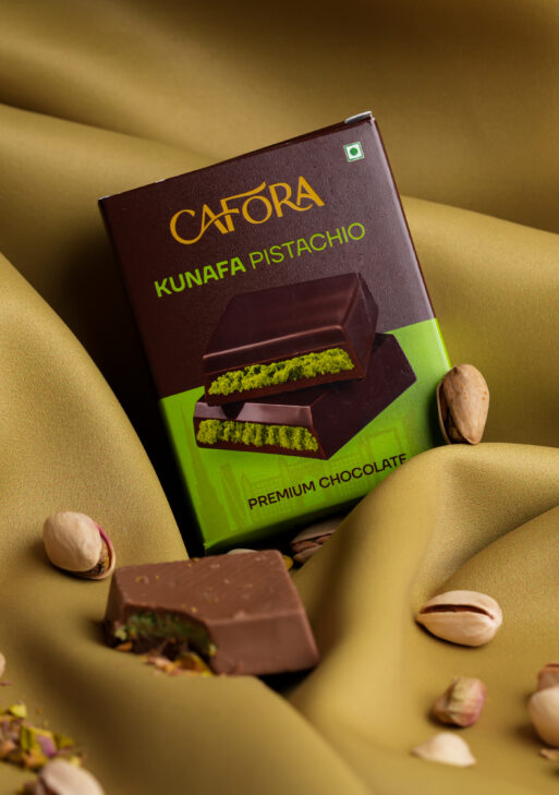 CAFÓRA Kunafa Pistachio Premium Chocolate